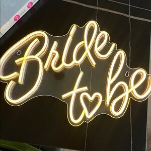 Bride to Be Neon Sign